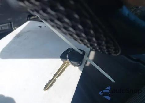 1999 Toyota 4Runner Sr5 V6 z USA, uszkodzony, nr VIN JT3GN86R2X0109627